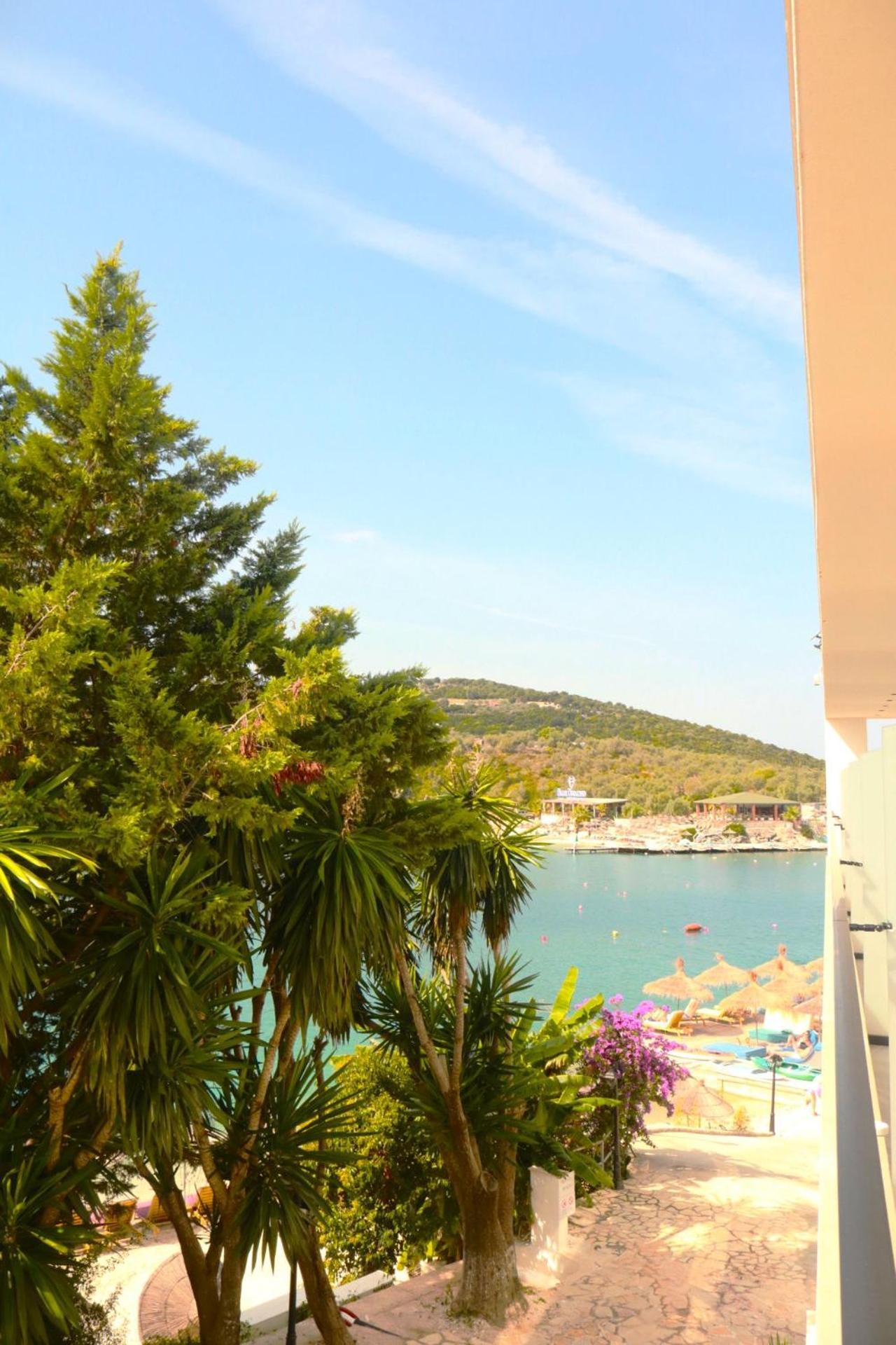 Manta Hotel Ksamil Luaran gambar