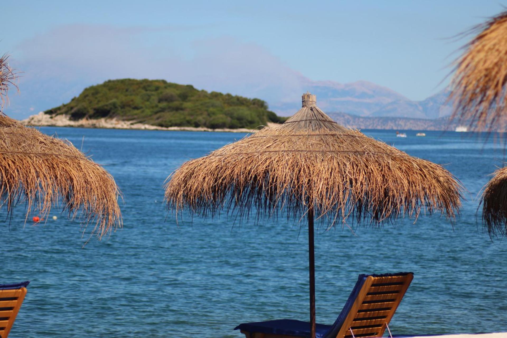 Manta Hotel Ksamil Luaran gambar