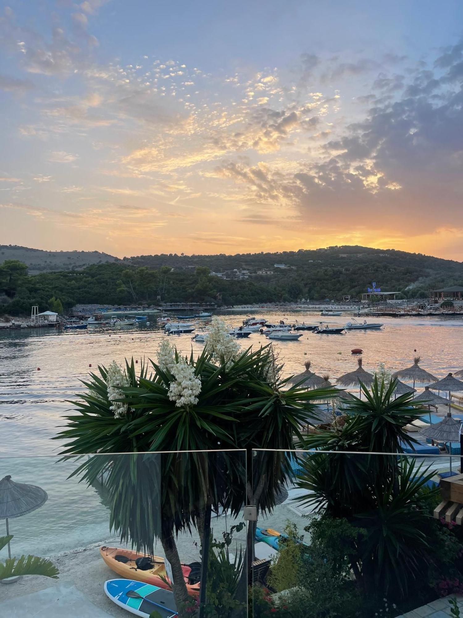 Manta Hotel Ksamil Luaran gambar
