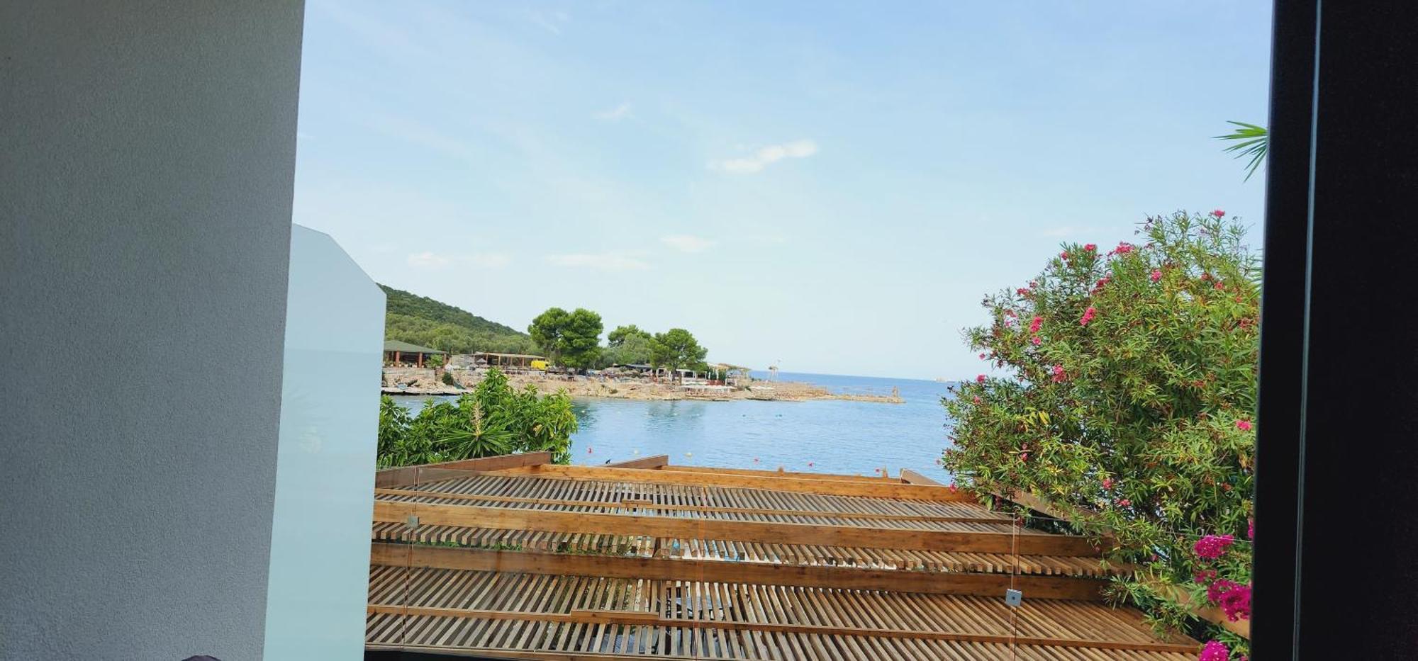 Manta Hotel Ksamil Luaran gambar