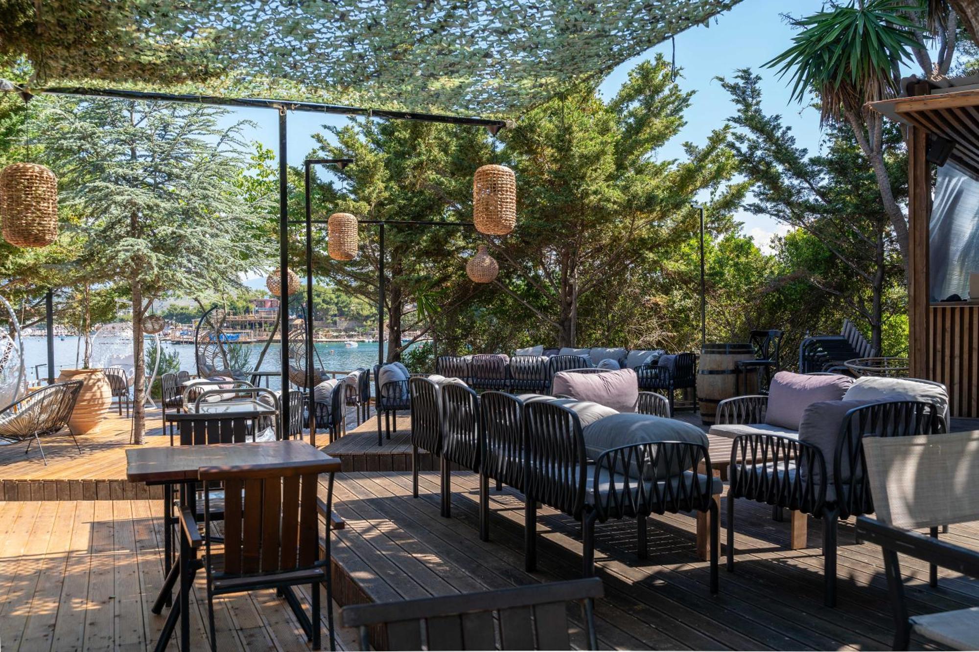 Manta Hotel Ksamil Luaran gambar