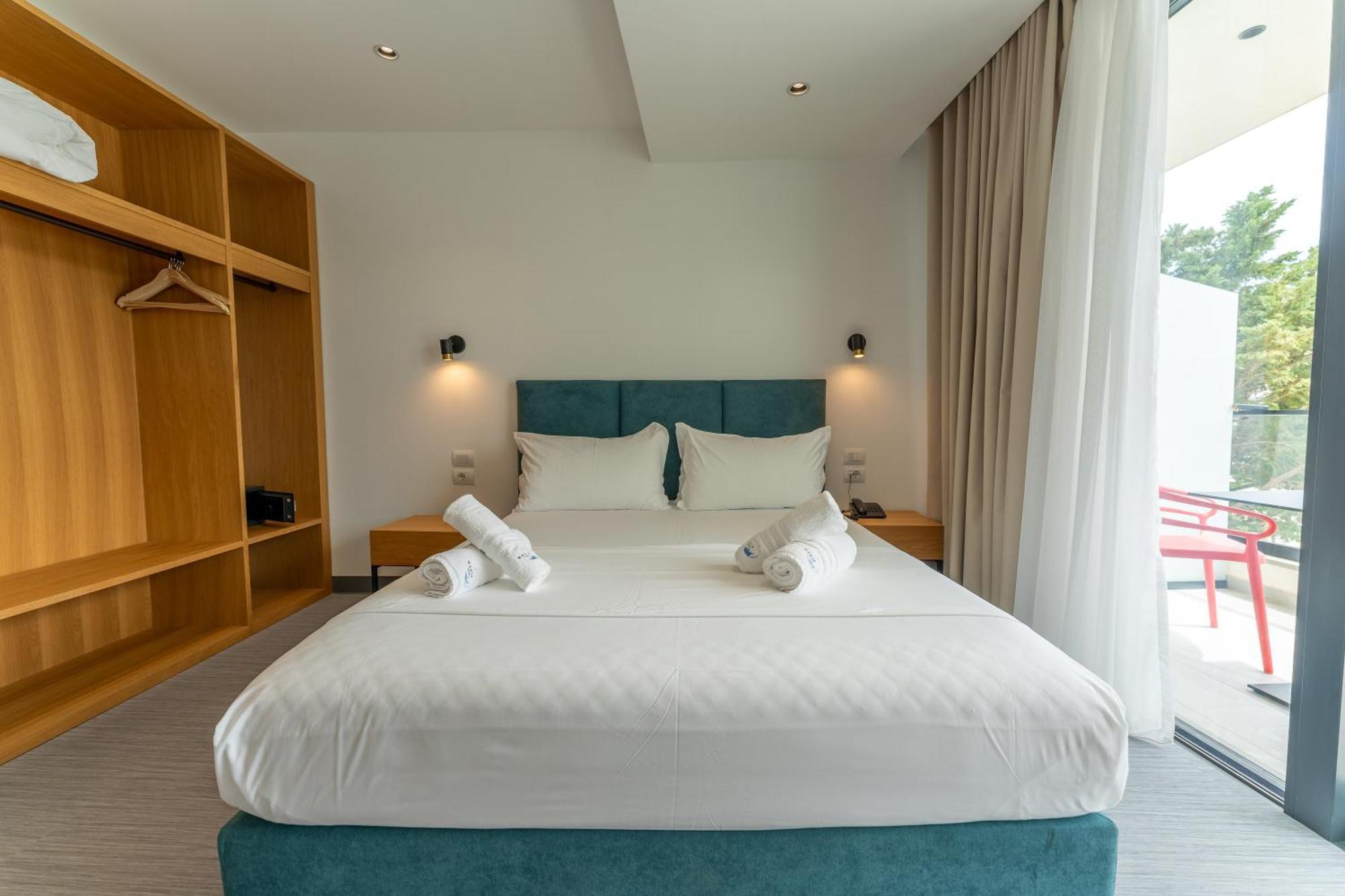 Manta Hotel Ksamil Luaran gambar