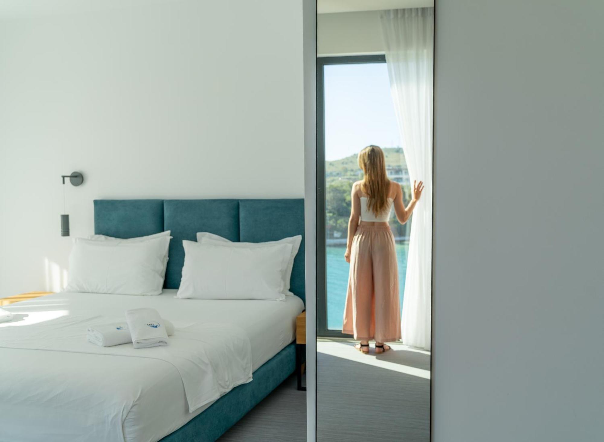 Manta Hotel Ksamil Luaran gambar